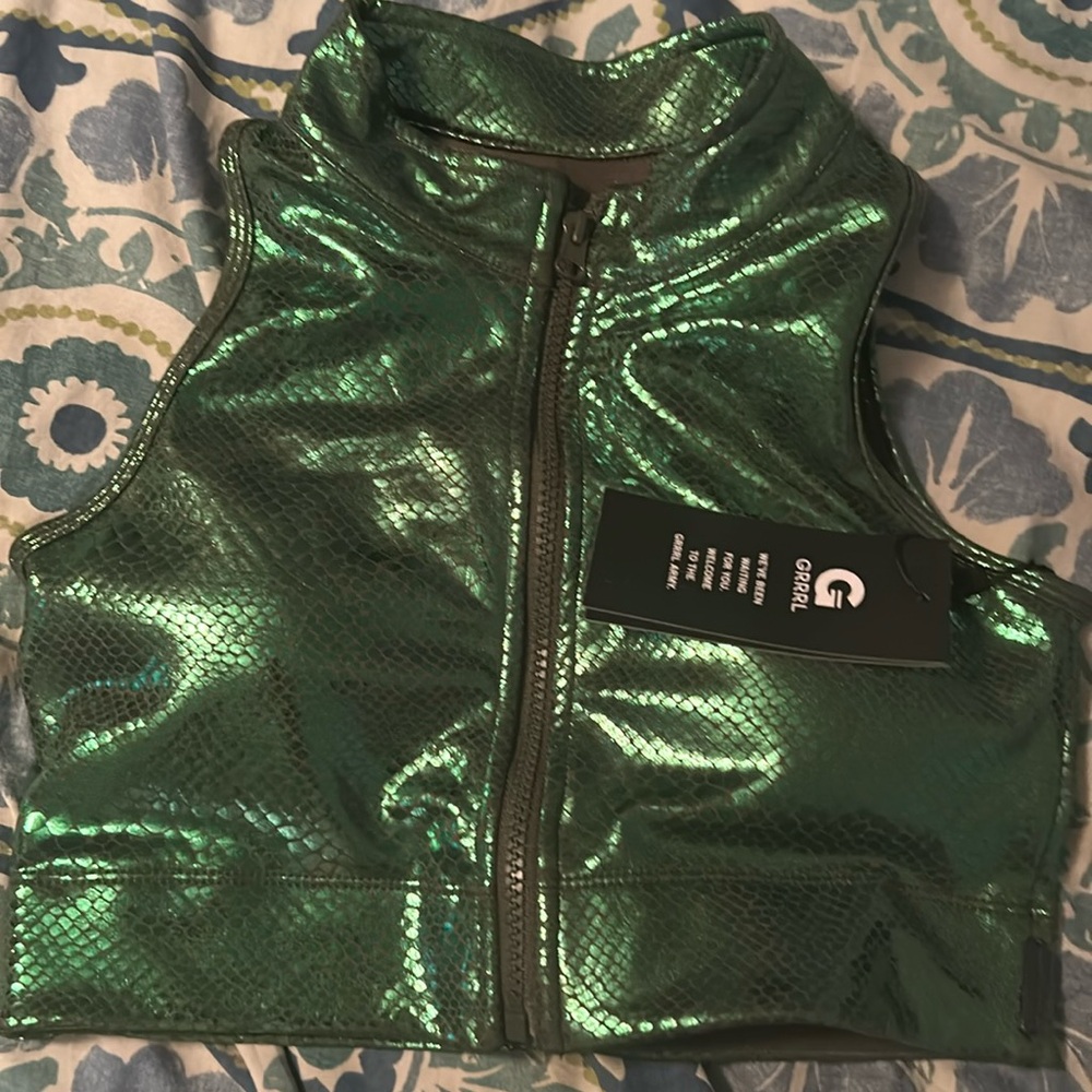 NWT GRRRL clothing Sports Bra!
